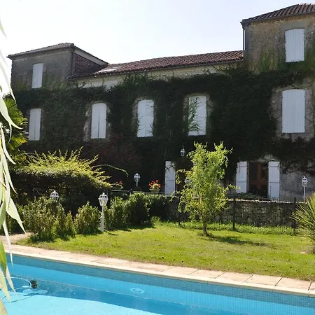 Bed & Breakfast Domaine De Paguy Betbezer