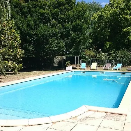 Domaine De Paguy Alojamento de Acomodação e Pequeno-almoço 3*