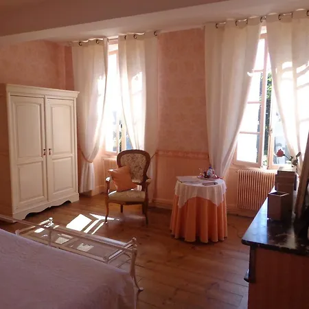 Bed & Breakfast Domaine De Paguy *