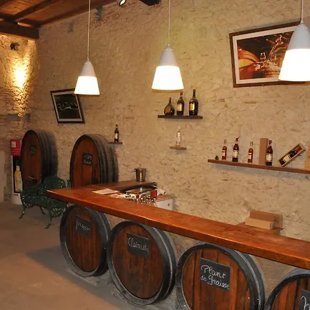 Domaine De Paguy Alojamento de Acomodação e Pequeno-almoço 3*